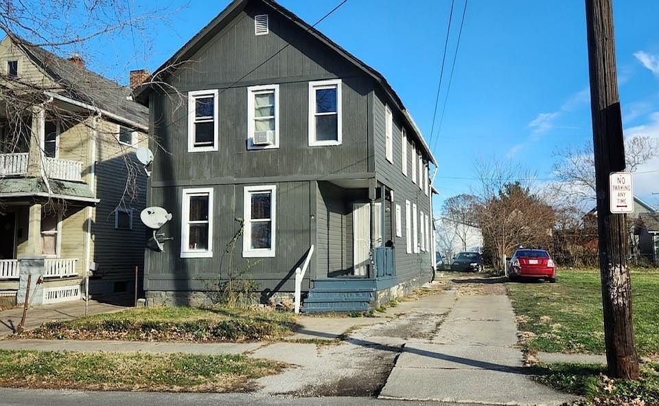 1st image of 3243 W 32nd St