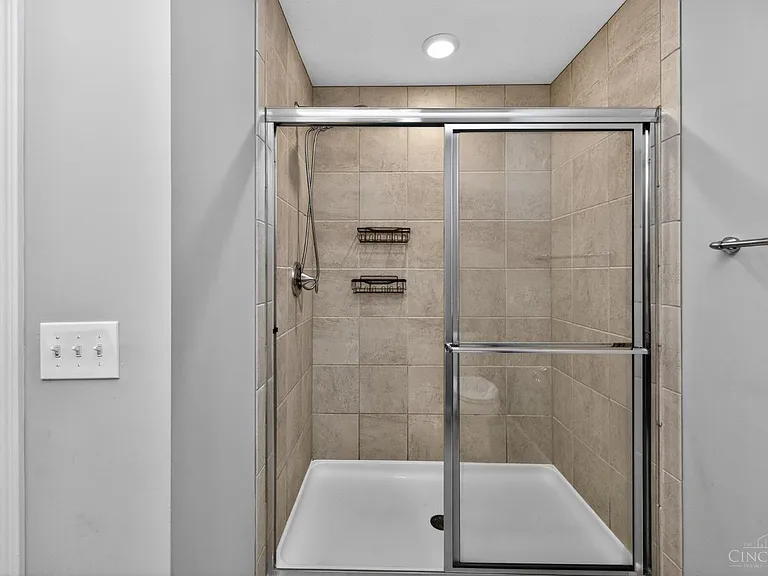 5559 Eagle Ct — Photo 30