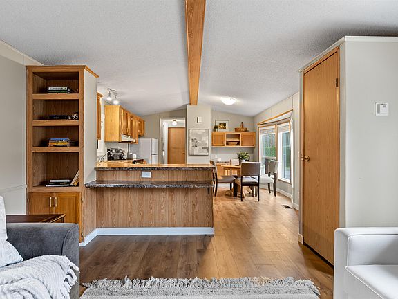 5th image of 45835 Sleepy Hollow Rd #216