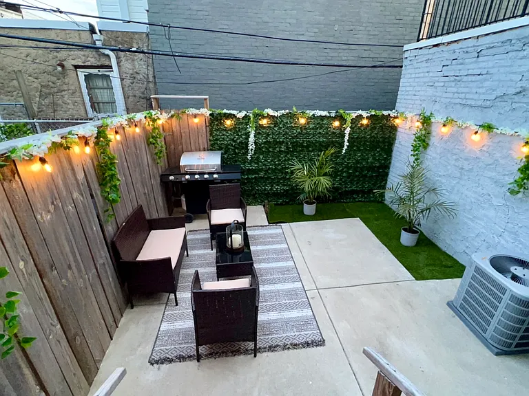 2929 Gaul St — Photo 8