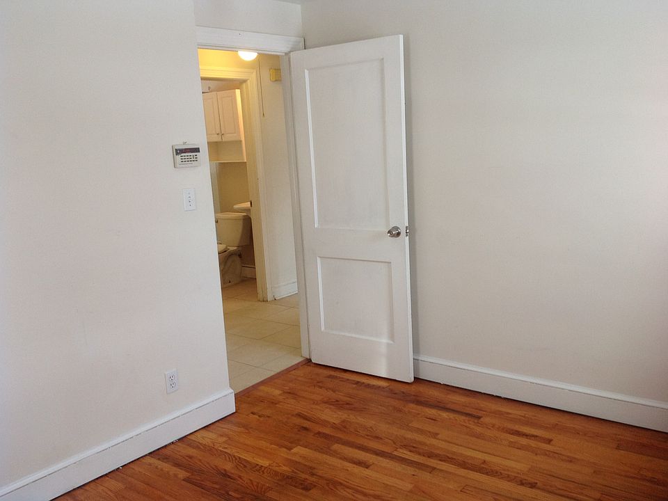 1st image of 65 Essex St