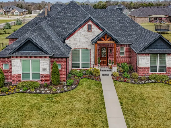 1008 Balgair St, Caddo Mills, TX 75135