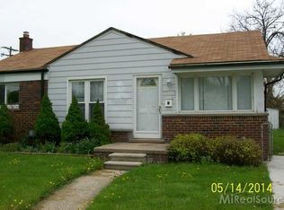 28222 Hollywood St, Roseville, MI