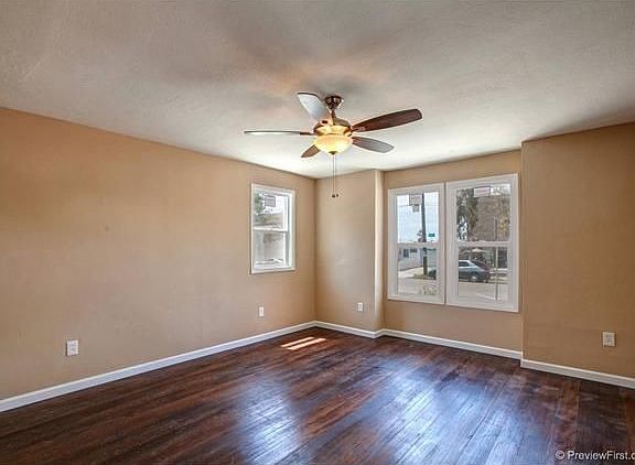 5th image of 913 Hoover Ave