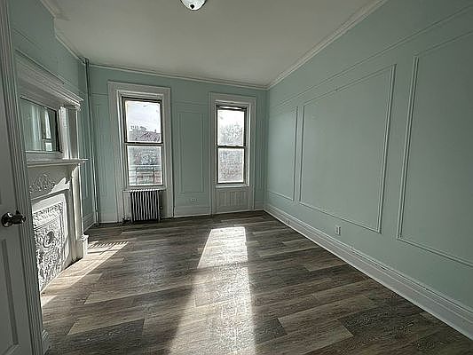 5th image of 243 W 99th St APT 6C