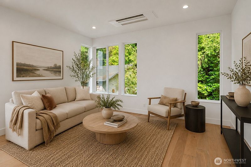 4th image of 2454 55th Avenue SW #A