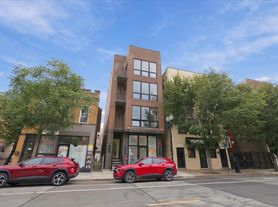 1313 W Taylor St