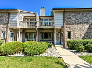 Hidden Lakes Condominium, Franklin, WI 53132