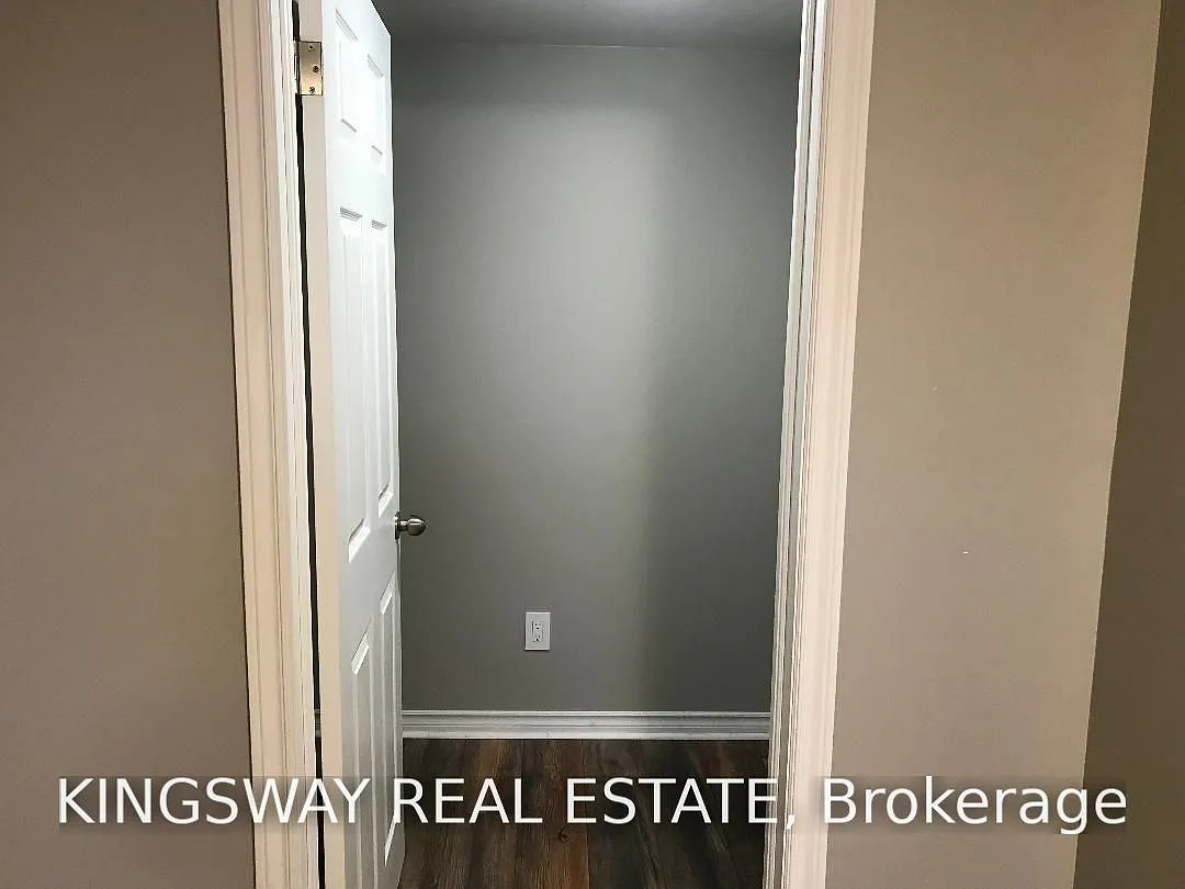 Studio, $1,350 — Photo 4