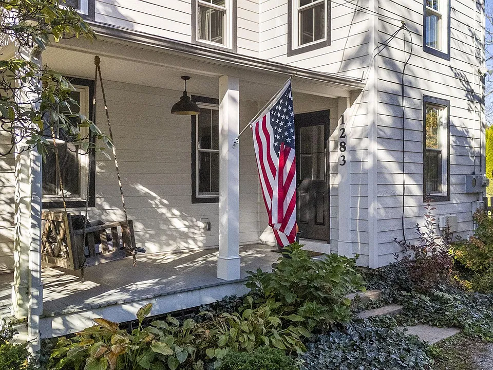 1283 W Strasburg Rd