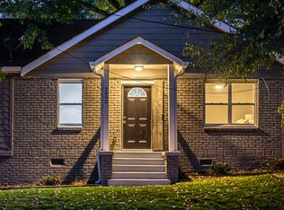2800 Bayard St, East Pt, GA 30344