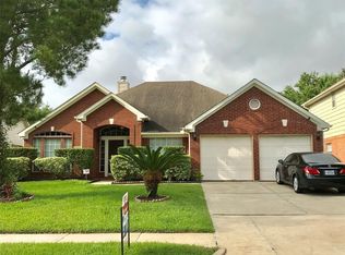 9823 Therrell Dr, Houston, TX 77064
