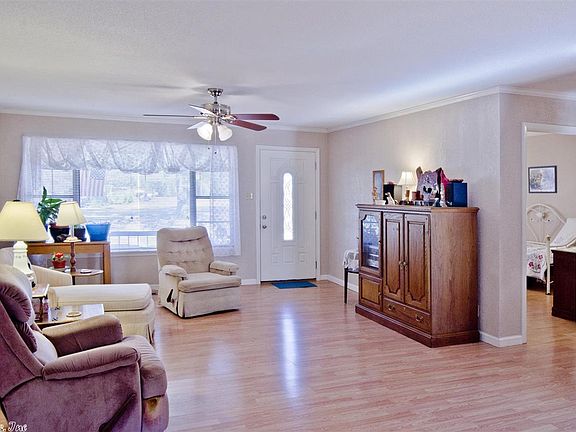 4th image of 108 Browning Dr