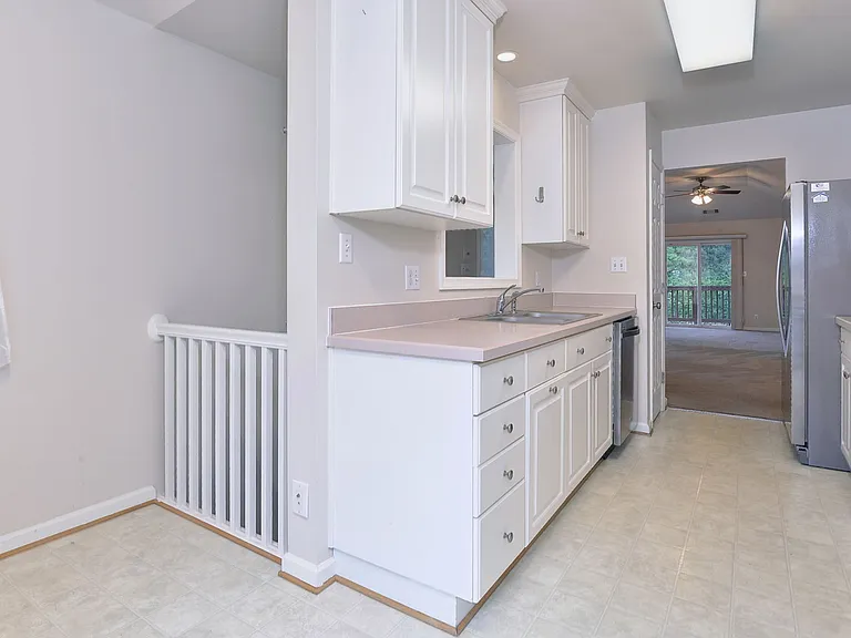 526 Ironwood Dr — Photo 9