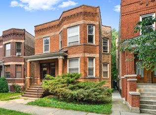 3531 N Oakley Ave #1, Chicago, IL 60618