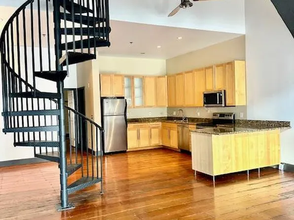 1777 Lafayette St Unit 111, Santa Clara, CA 95050