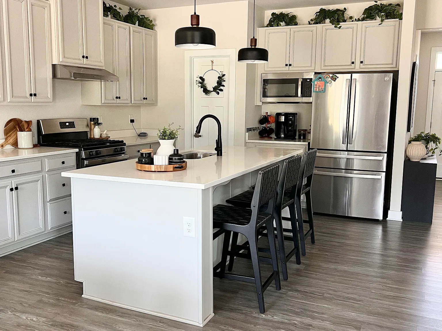 3 bed, 1670 sqft, $2,800 — Photo 3