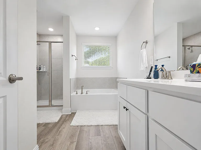 10142 Whitney Reach Dr — Photo 14