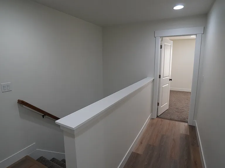 1559 S 150 W — Photo 26