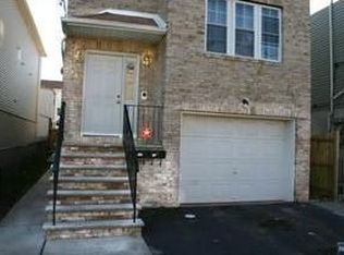 292-294 Sussex Ave, Newark, NJ 07107