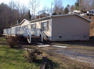 41 Huskins Branch Rd, Marion, NC 28752