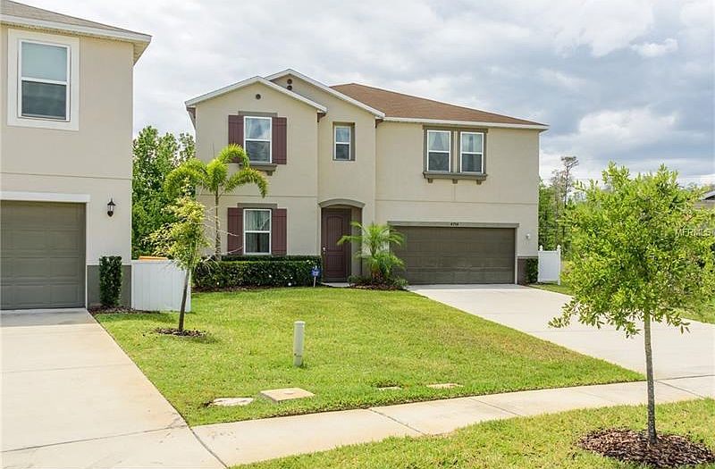 1st image of 4754 Blue Diamond St