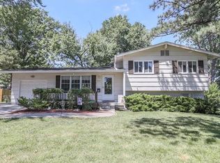 10514 W 73rd St, Shawnee, KS 66203