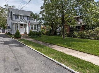 2687 Grand Ave, Baldwin, NY 11510