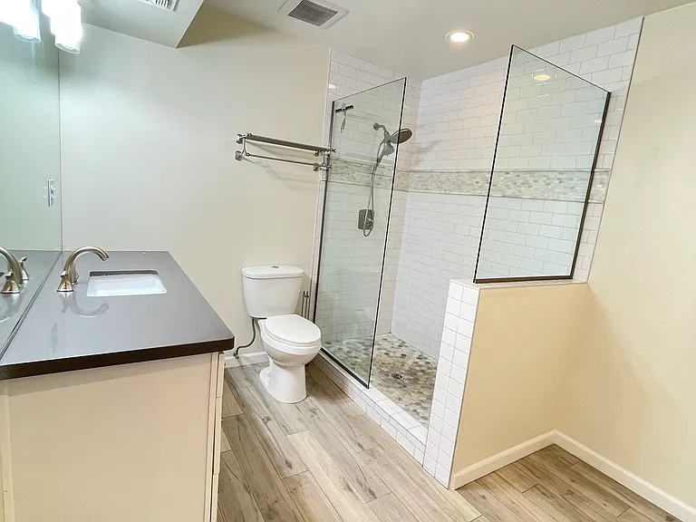 1320 E Bethany Home Rd #36 — Photo 13