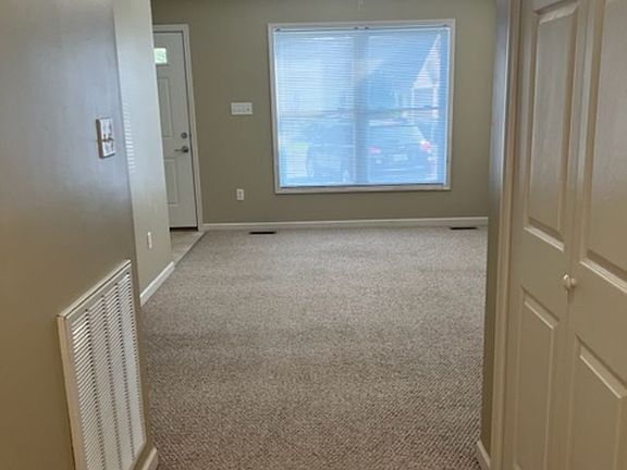 4th image of 79 Trimmer Trl