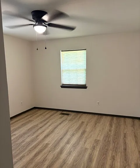 155 Lake Vista Cv — Photo 4