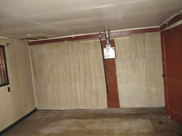 2nd image of 2917 Tindall St