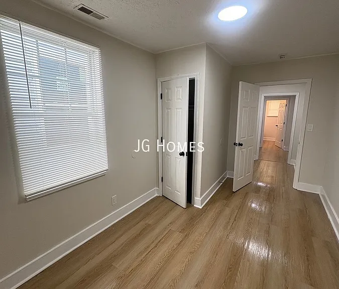 2725 Hale Ave — Photo 23