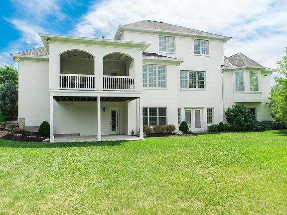 3rd image of 4201 Sophias Way