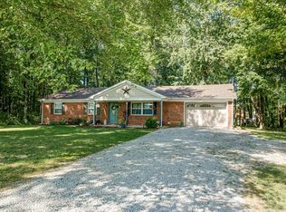 4903 Clemons Rd, Batavia, OH 45103