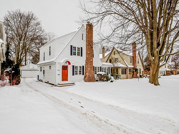 5th image of 584 Lawndale Ct