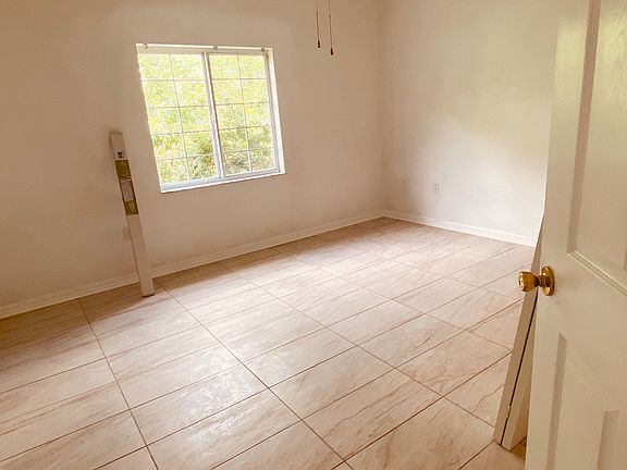 5th image of 6439 Cypressdale Dr #999