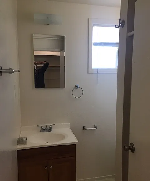 7888 Old Redwood Hwy #21 — Photo 3