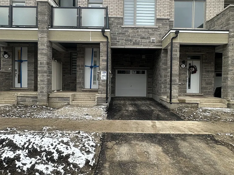 58 Melmar St S — Photo 1