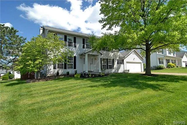 2352 Marbury Way photo 1