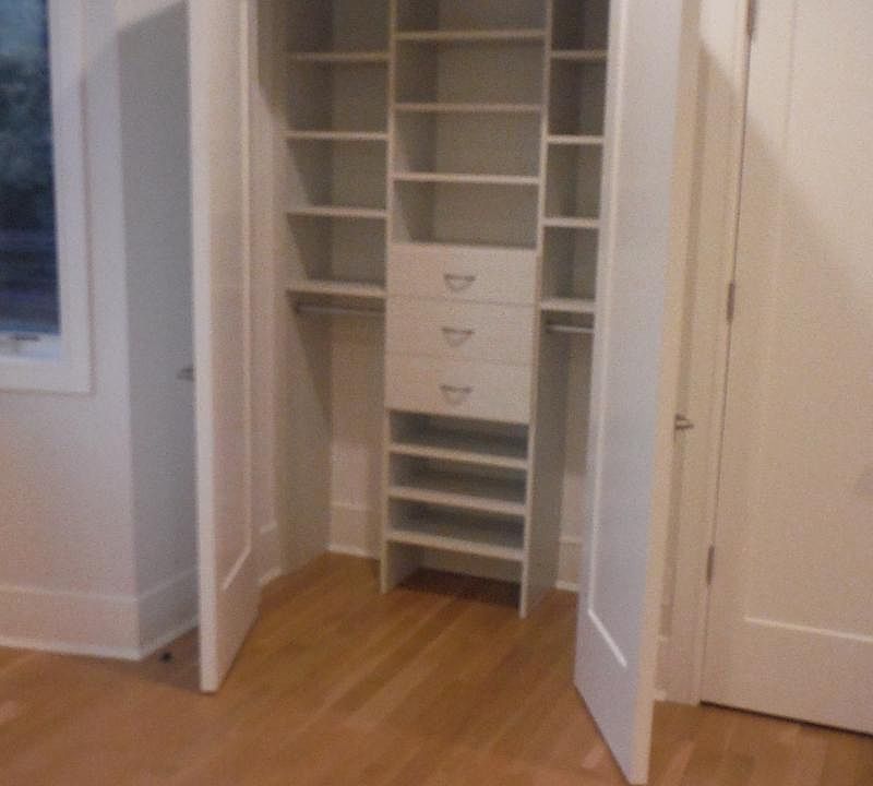 California style closets