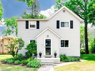 995 Romig Ave, Barberton, OH 44203