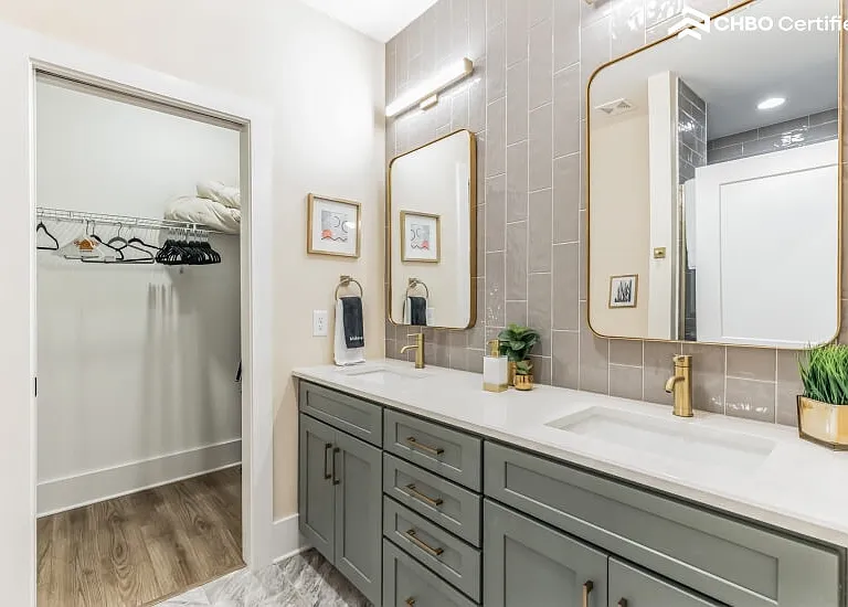 121 Neill Ave — Photo 24