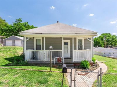 2805 S 20th St, Saint Joseph, MO, 64503