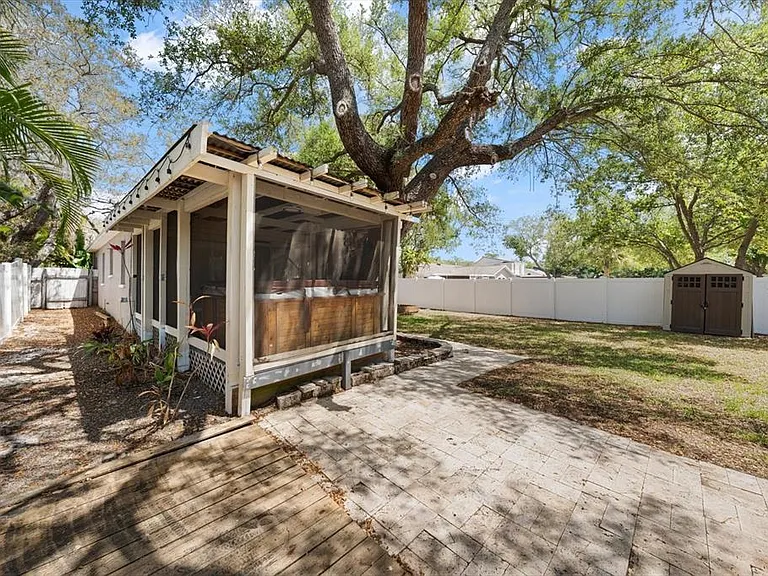 3128 W Varn Ave — Photo 37