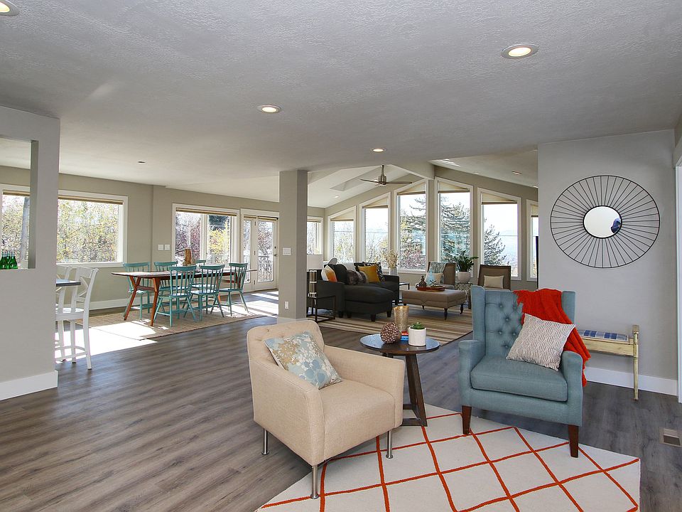 1st image of 3008 E Branch Dr