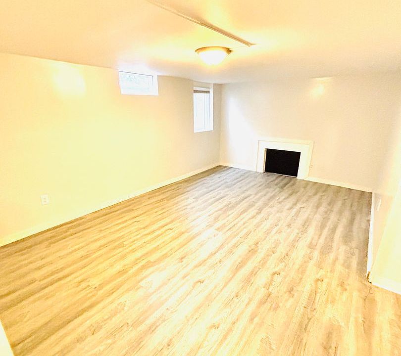 1st image of 704 8th Ave S APT 1