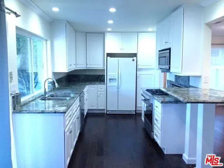 17230 Avenida De La Herradura — Photo 32