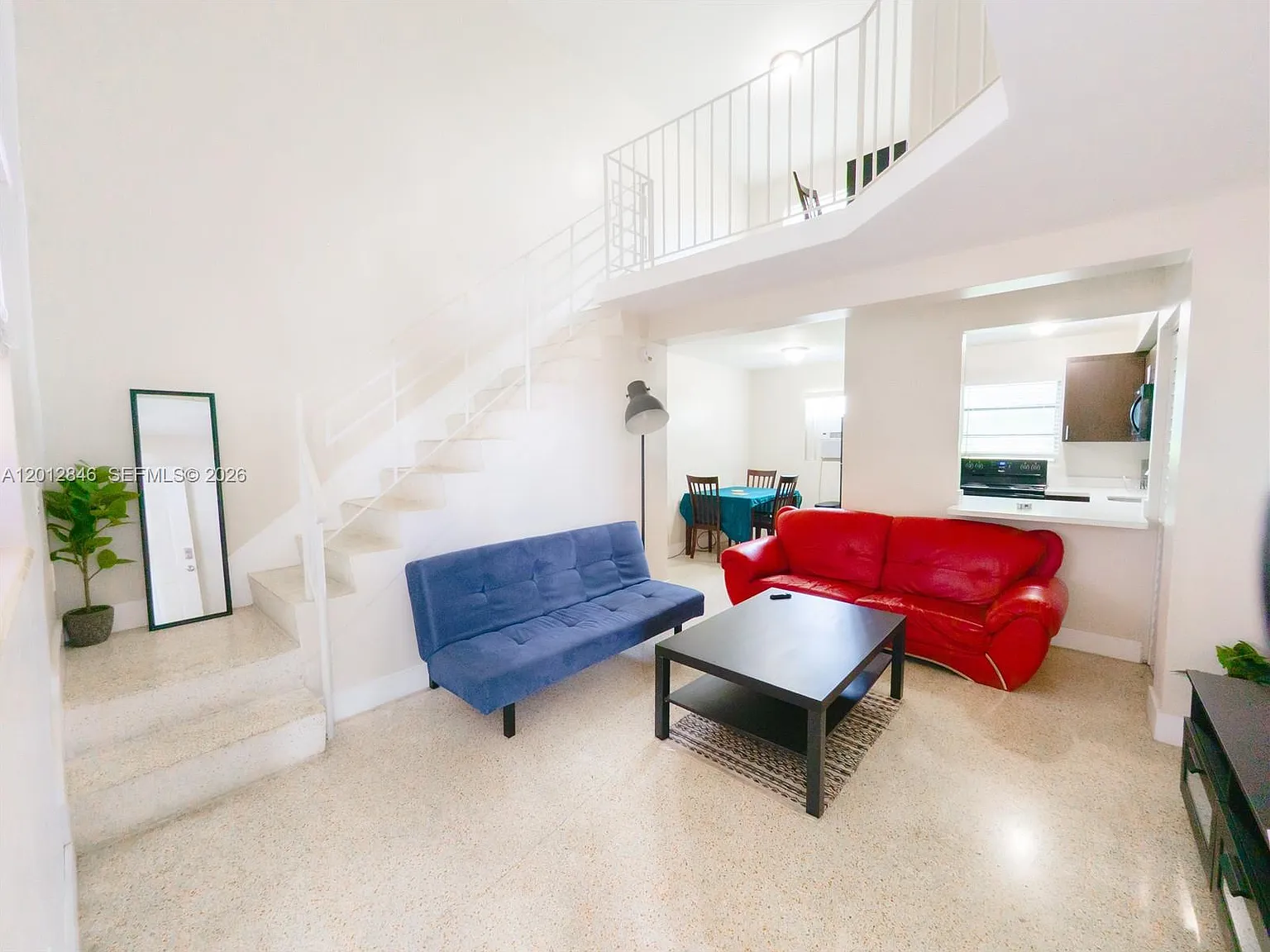 Garden Villas Condo — Photo 3