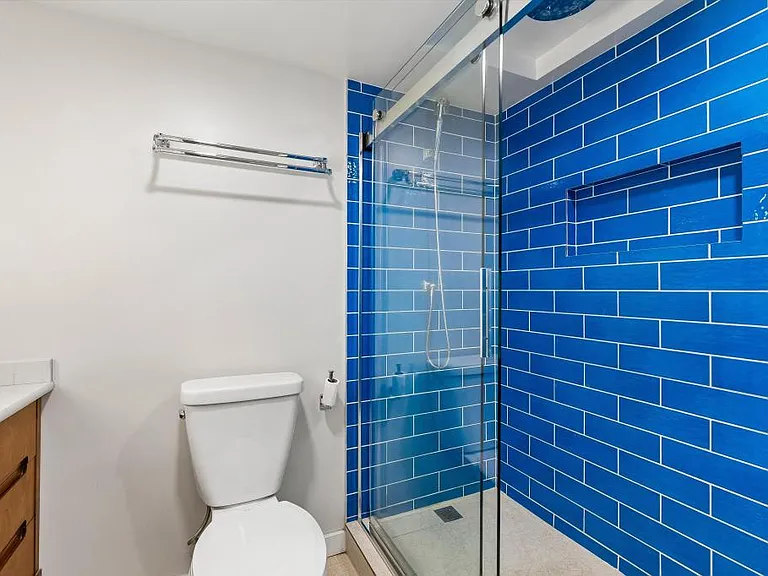 Ensuite bath
